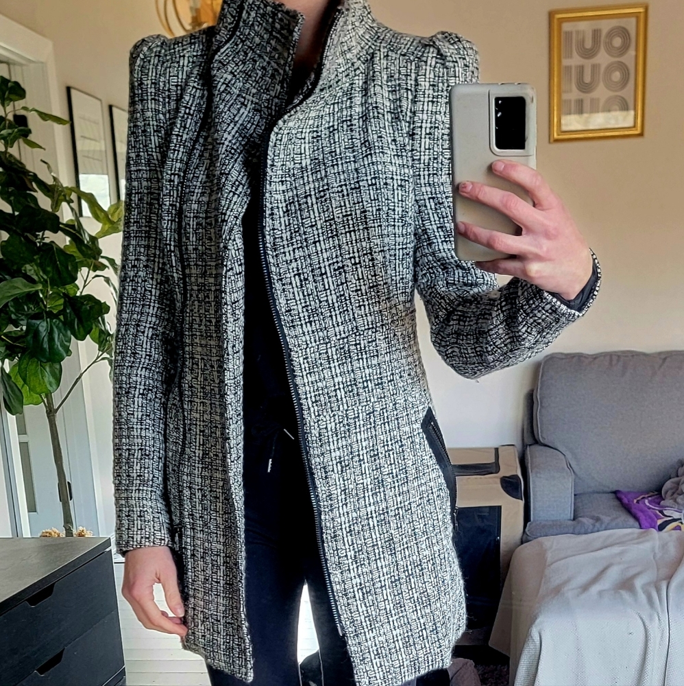 Fall And Spring Coat - Picture 3 of 6